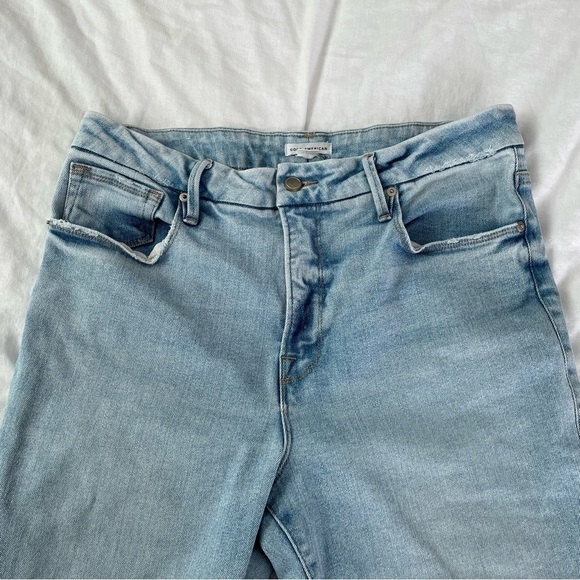 Good American Size 12/31 Classic Faded Natural Frayed Hem jeans ankle - Picture 3 of 9